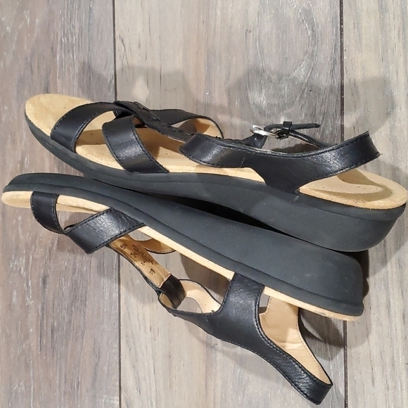 Naturalizer Women Comfort Ankle strap leather shoes sz 10M sandals - Picture 6 of 11